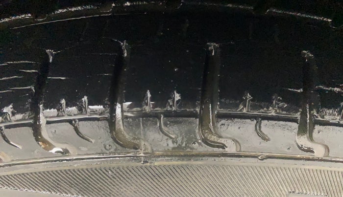 2013 Hyundai i10 ERA 1.1, Petrol, Manual, 93,143 km, Left Front Tyre Tread