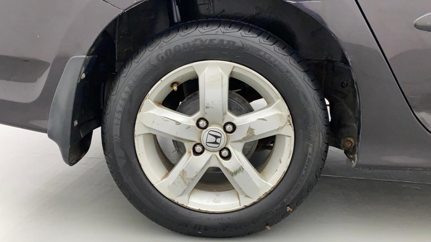 2012 Honda City 1.5L I-VTEC S MT, Petrol, Manual, 1,02,854 km, Right Rear Wheel