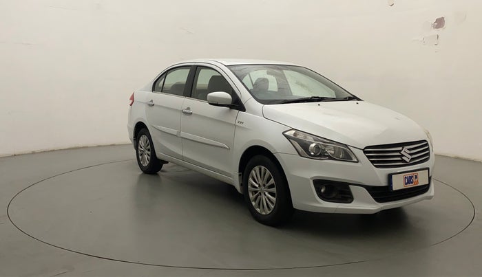 2015 Maruti Ciaz VXI+, Petrol, Manual, 76,278 km, Right Front Diagonal