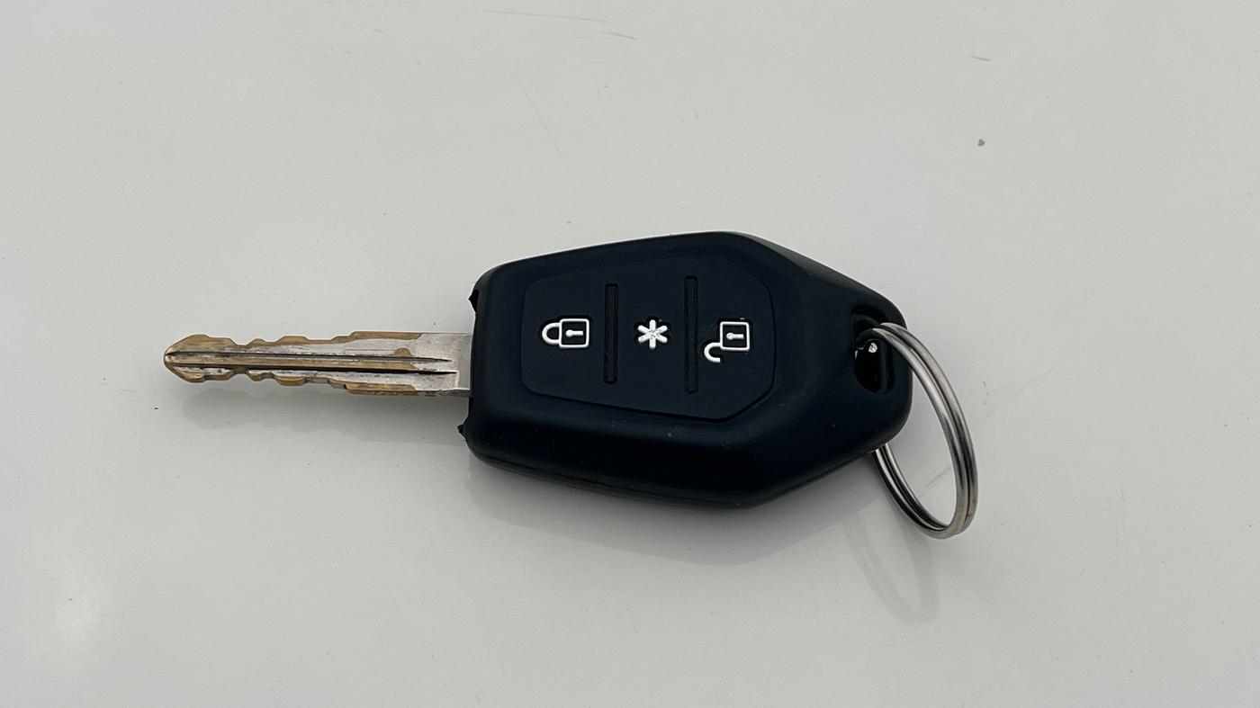 2018 Mahindra TUV300 T8, Diesel, Manual, 85,397 km, Key Close Up