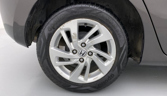 2017 Honda Jazz 1.2 V AT, Petrol, Automatic, 34,337 km, Right Rear Wheel