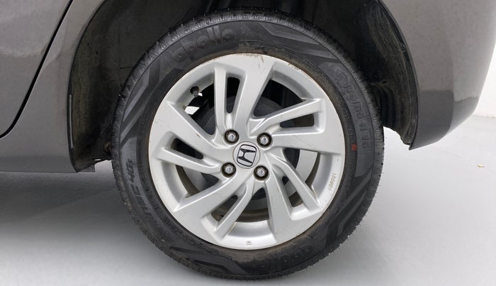 2017 Honda Jazz 1.2 V AT, Petrol, Automatic, 34,337 km, Left Rear Wheel