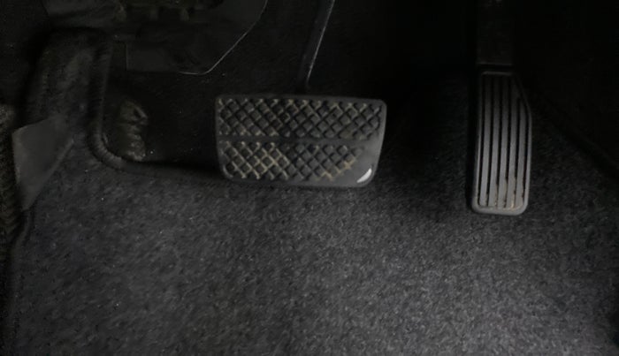 2017 Honda Jazz 1.2 V AT, Petrol, Automatic, 34,337 km, Pedals