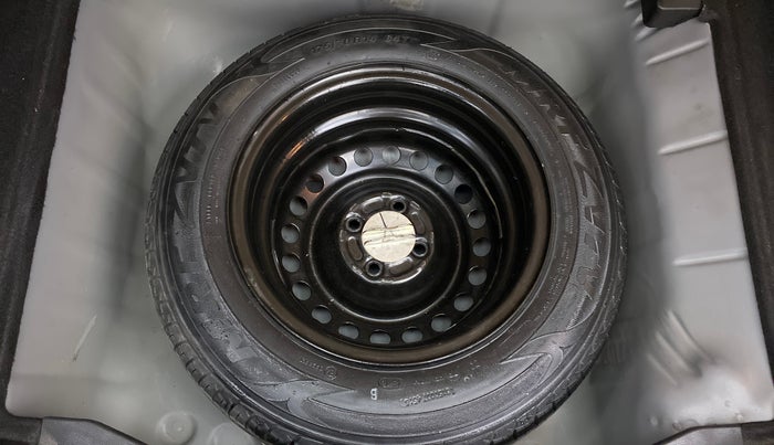 2017 Honda Jazz 1.2 V AT, Petrol, Automatic, 34,337 km, Spare Tyre