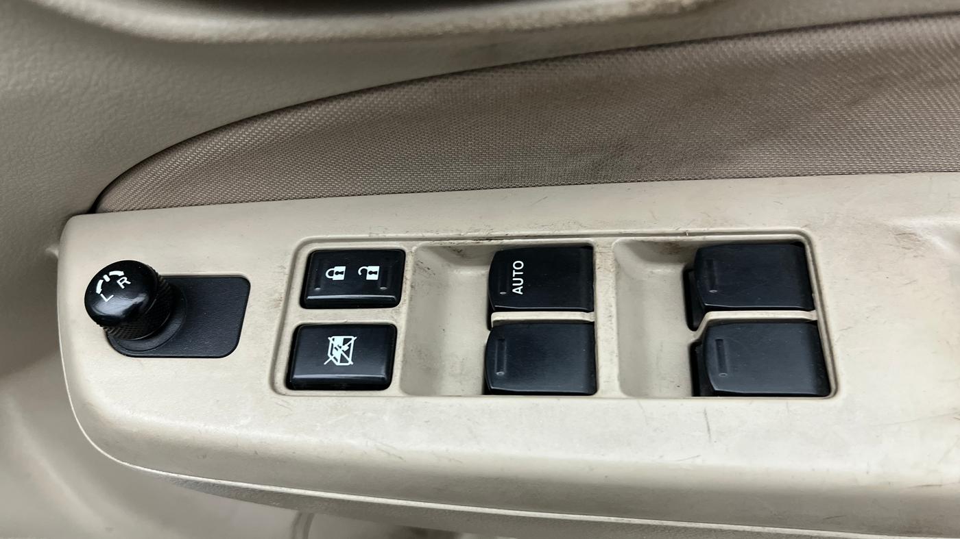 2021 Maruti Ciaz DELTA 1.5 SHVS MT PETROL, Petrol, Manual, 53,411 km, Driver Side Door Panels Control