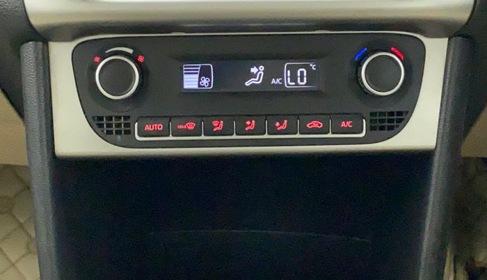 2018 Volkswagen Ameo HIGHLINE PLUS 1.0L 16 ALLOY, Petrol, Manual, 28,153 km, Automatic Climate Control