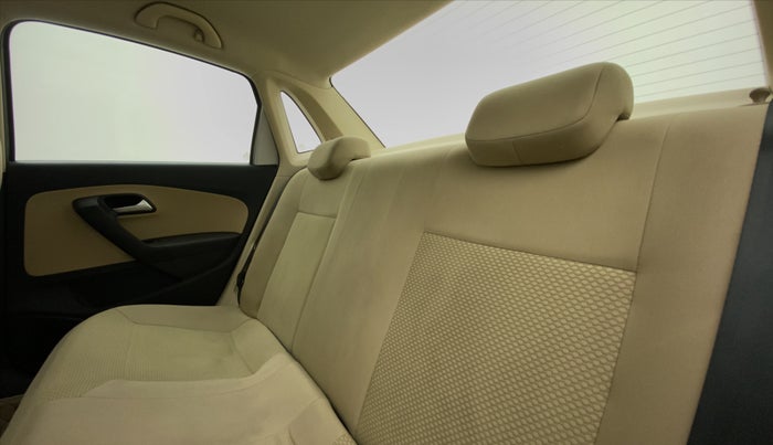 2018 Volkswagen Ameo HIGHLINE PLUS 1.0L 16 ALLOY, Petrol, Manual, 28,153 km, Right Side Rear Door Cabin
