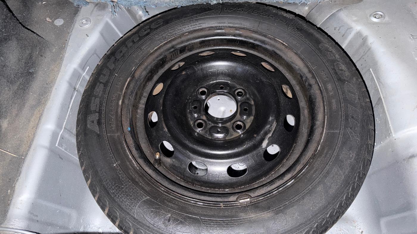 2019 Tata Tiago XZ PETROL, Petrol, Manual, 96,196 km, Spare Tyre