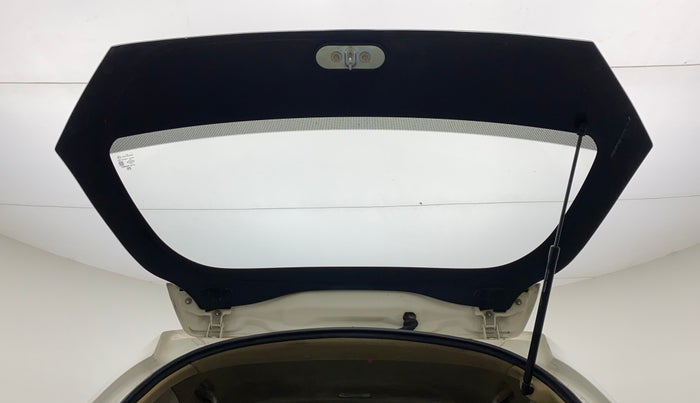 2014 Honda Brio EX MT, CNG, Manual, 65,171 km, Boot Door Open