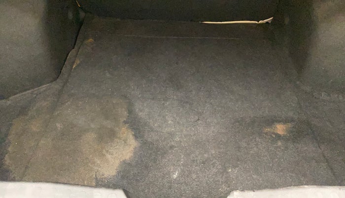 2016 Maruti Ciaz ZDI SHVS, Diesel, Manual, 59,283 km, Boot Inside