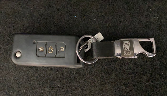 2014 Mahindra XUV500 W6, Diesel, Manual, 39,165 km, Key Close Up