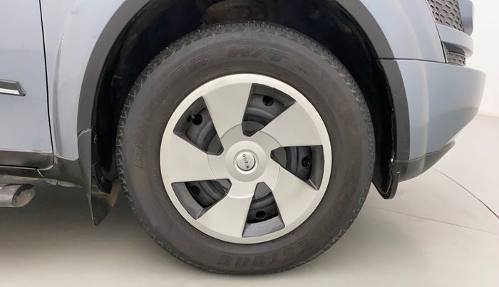 2014 Mahindra XUV500 W6, Diesel, Manual, 39,165 km, Right Front Wheel