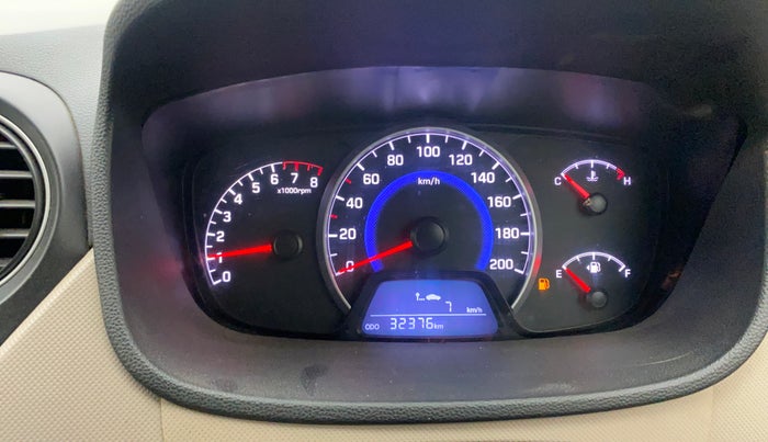 2016 Hyundai Grand i10 SPORTZ 1.2 KAPPA VTVT, Petrol, Manual, 32,353 km, Odometer Image