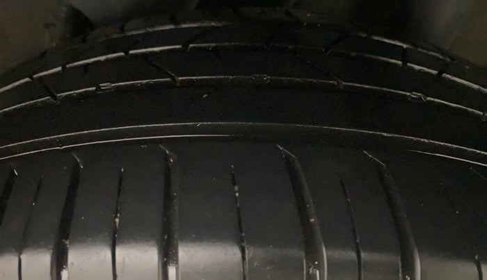 2021 Hyundai VENUE SX 1.0 TURBO, Petrol, Manual, 14,878 km, Left Rear Tyre Tread