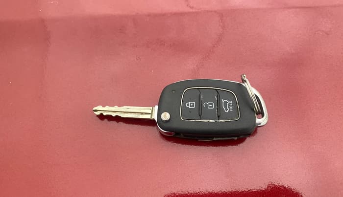 2018 Hyundai Elite i20 ASTA 1.2 DUAL TONE, Petrol, Manual, 30,706 km, Key Close Up