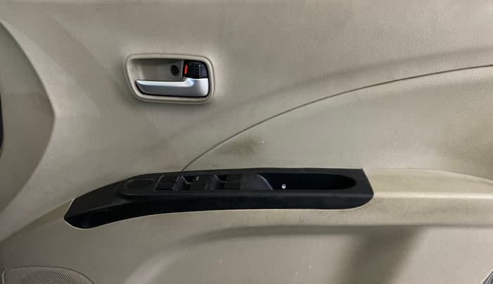 2018 Maruti Celerio VXI (O) CNG, CNG, Manual, 80,239 km, Driver Side Door Panels Control
