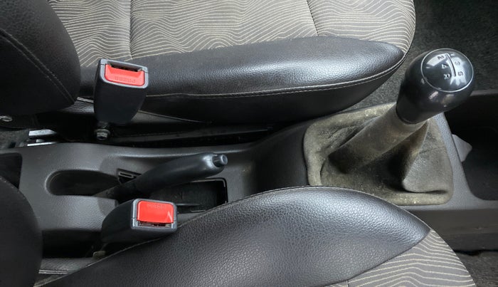2013 Hyundai Eon ERA PLUS, Petrol, Manual, 47,424 km, Gear Lever