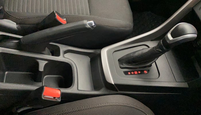 2022 Maruti BREZZA ZXI  AT SMART HYBRID DUAL TONE, Petrol, Automatic, 4,057 km, Gear Lever