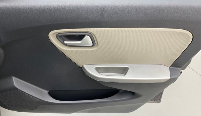 2017 Maruti Alto K10 VXI (O) AMT, Petrol, Automatic, 3,631 km, Driver Side Door Panels Control