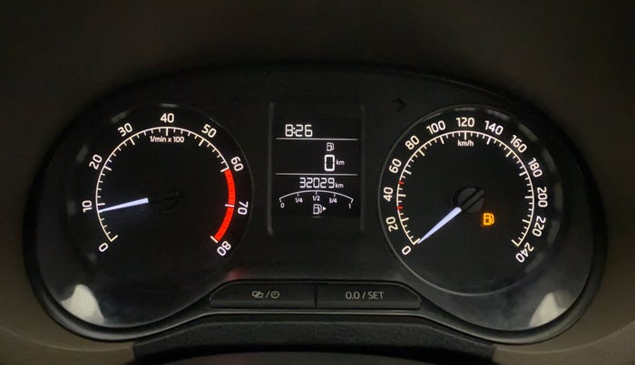 2016 Skoda Rapid 1.6 MPI STYLE PLUS MT, Petrol, Manual, 32,028 km, Odometer Image