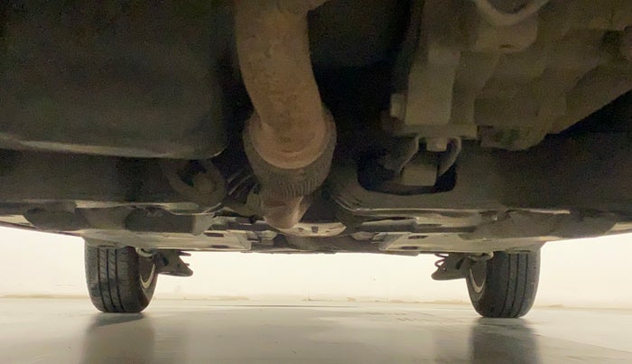 2016 Skoda Rapid 1.6 MPI STYLE PLUS MT, Petrol, Manual, 32,028 km, Front Underbody