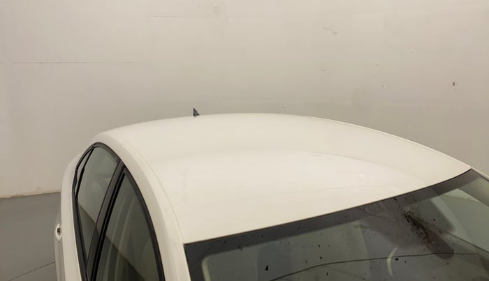 2016 Skoda Rapid 1.6 MPI STYLE PLUS MT, Petrol, Manual, 32,028 km, Roof