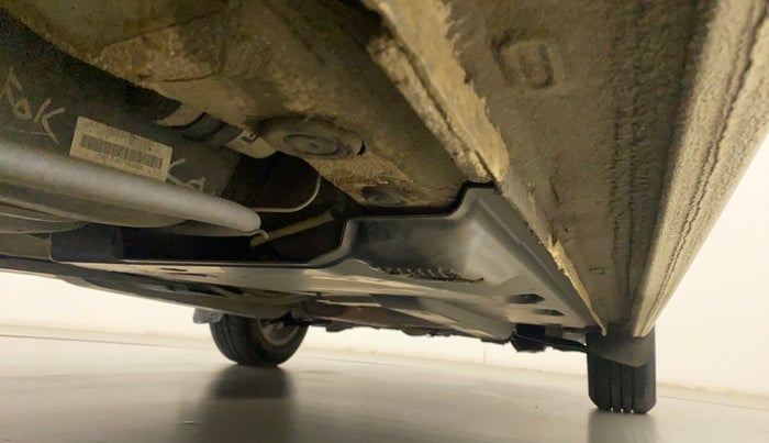 2016 Skoda Rapid 1.6 MPI STYLE PLUS MT, Petrol, Manual, 32,028 km, Right Side Underbody