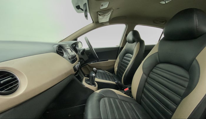 2017 Hyundai Xcent S 1.2, Petrol, Manual, 53,751 km, Right Side Front Door Cabin