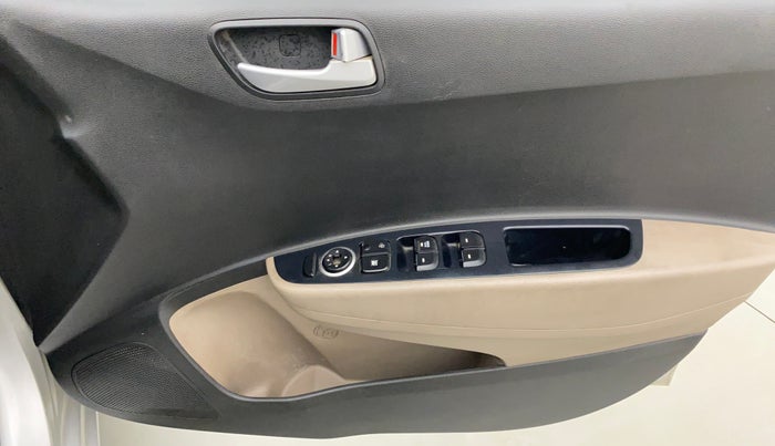 2017 Hyundai Xcent S 1.2, Petrol, Manual, 53,751 km, Driver Side Door Panels Control