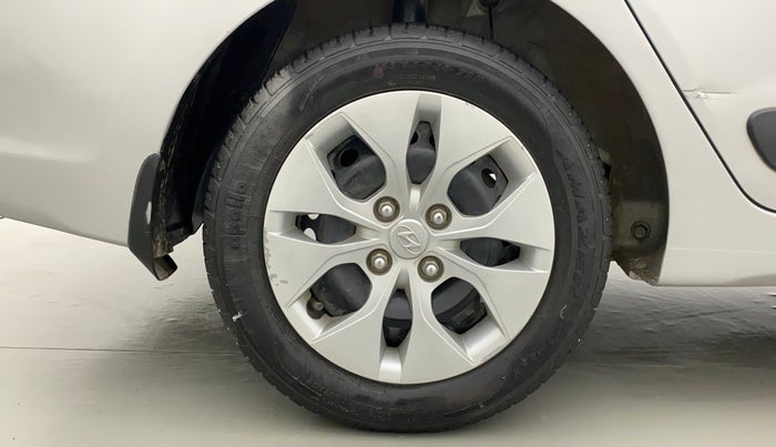 2017 Hyundai Xcent S 1.2, Petrol, Manual, 53,751 km, Right Rear Wheel