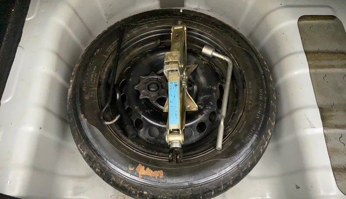 2017 Hyundai Xcent S 1.2, Petrol, Manual, 53,751 km, Spare Tyre