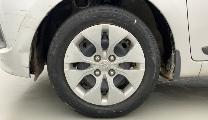 2017 Hyundai Xcent S 1.2, Petrol, Manual, 53,751 km, Left Front Wheel