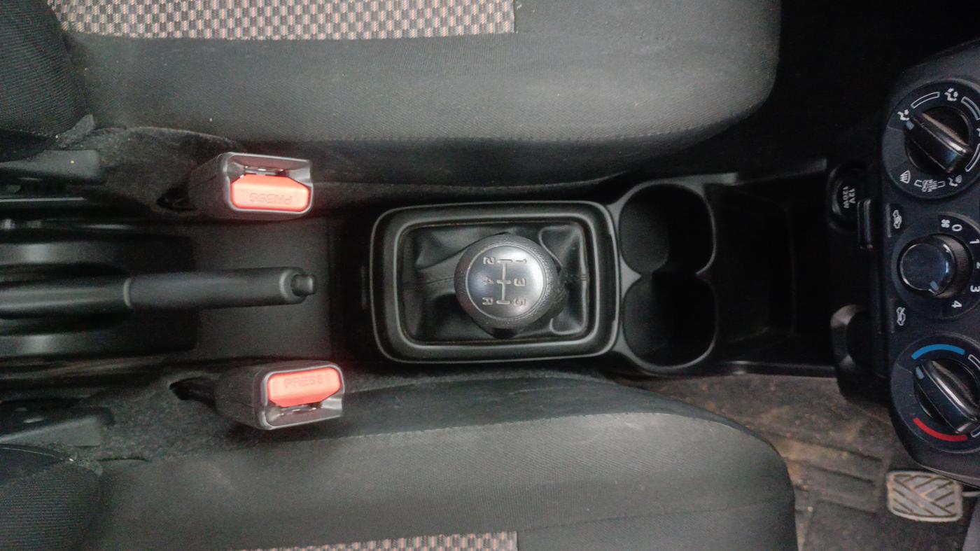 2021 Maruti S PRESSO VXI (O), Petrol, Manual, 9,306 km, Gear Lever