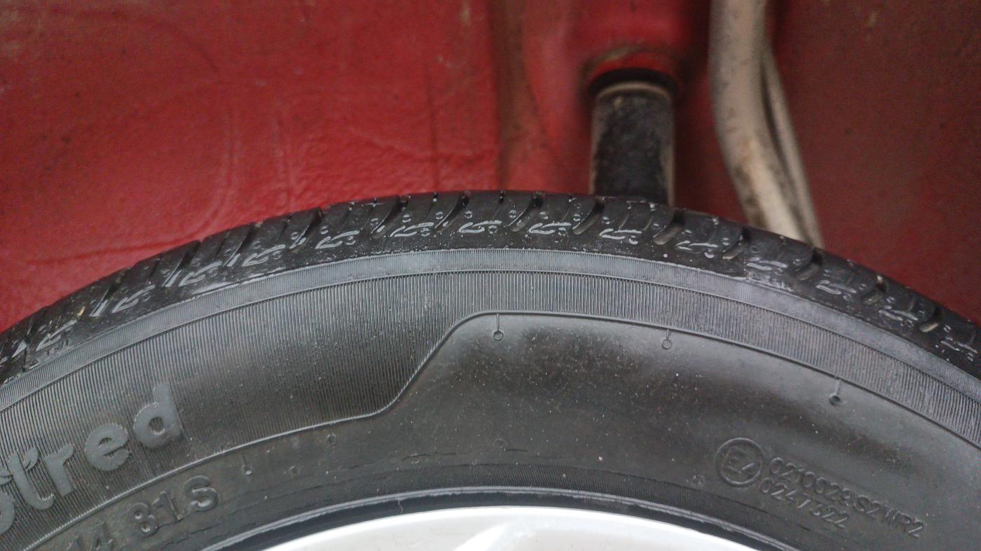 2021 Maruti S PRESSO VXI (O), Petrol, Manual, 9,306 km, Left Rear Tyre Tread