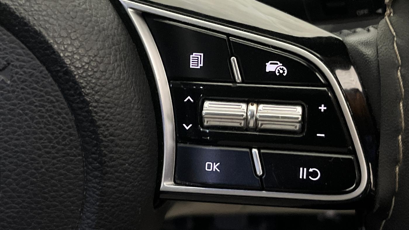 2024 KIA SELTOS  HTX 1.5 PETROL MT, CNG, Manual, 21,801 km, Adaptive Cruise Control