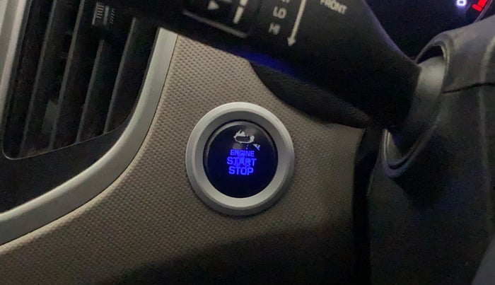 2016 Hyundai Creta SX PLUS 1.6 PETROL, Petrol, Manual, 38,419 km, Keyless Start/ Stop Button