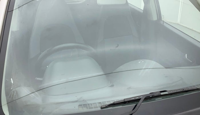 2017 Maruti Alto 800 LXI, Petrol, Manual, 26,028 km, Front windshield - Minor spot on windshield