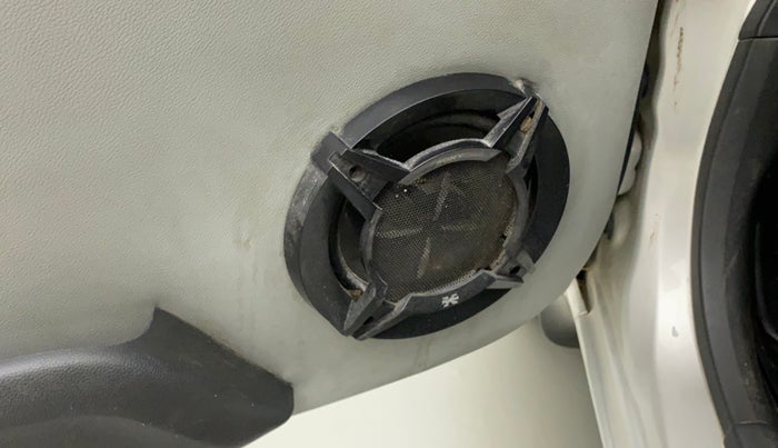 2017 Maruti Alto 800 LXI, Petrol, Manual, 26,028 km, Infotainment system - Front speakers missing / not working