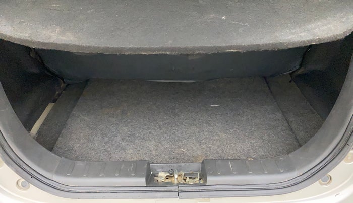 2017 Maruti Alto 800 LXI, Petrol, Manual, 26,028 km, Boot Inside