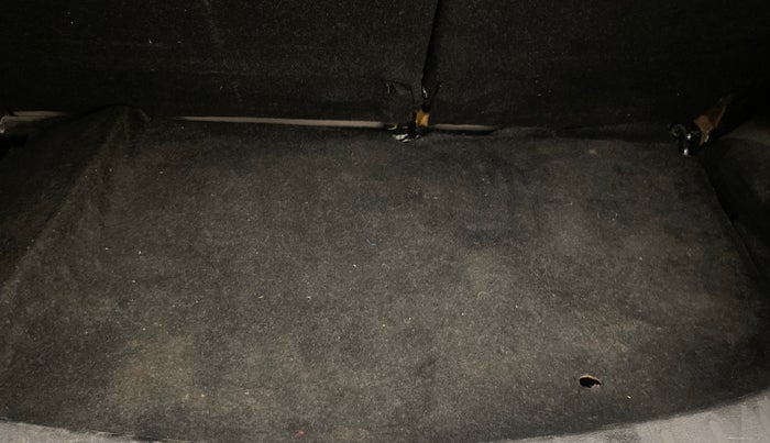 2016 Maruti Wagon R 1.0 VXI, Petrol, Manual, 66,075 km, Boot Inside