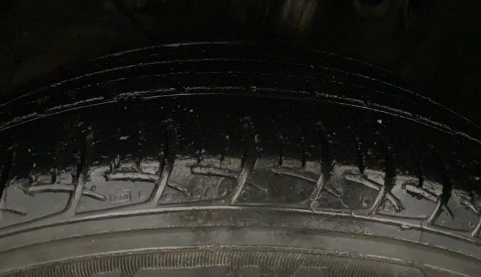 2018 Maruti Baleno DELTA CVT PETROL 1.2, Petrol, Automatic, 63,736 km, Left Front Tyre Tread