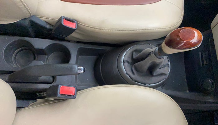 2012 Hyundai i20 SPORTZ 1.2, Petrol, Manual, 1,26,157 km, Gear Lever