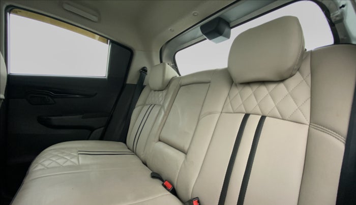 2020 Mahindra KUV 100 NXT K8 6 STR, Petrol, Manual, 27,973 km, Right Side Rear Door Cabin