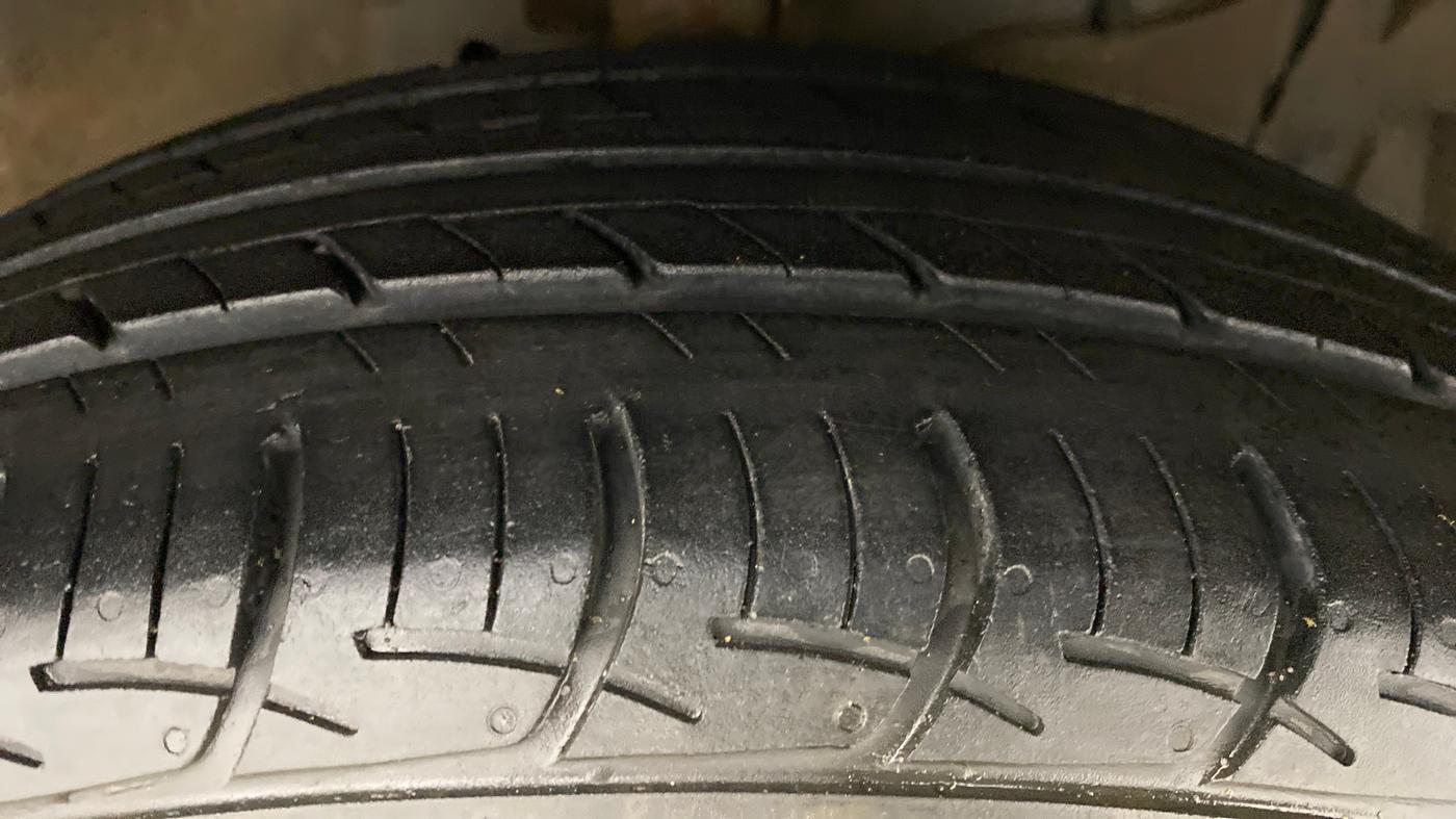 2019 Maruti Ciaz DELTA 1.5 SHVS VVT MT, Petrol, Manual, 29,219 km, Right Front Tyre Tread