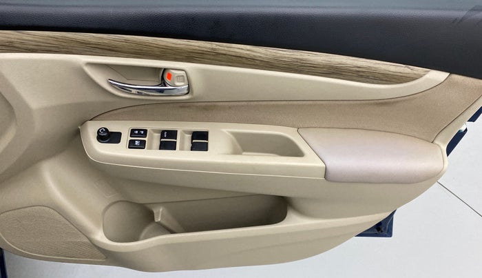 2019 Maruti Ciaz DELTA 1.5 SHVS VVT MT, Petrol, Manual, 29,219 km, Driver Side Door Panels Control