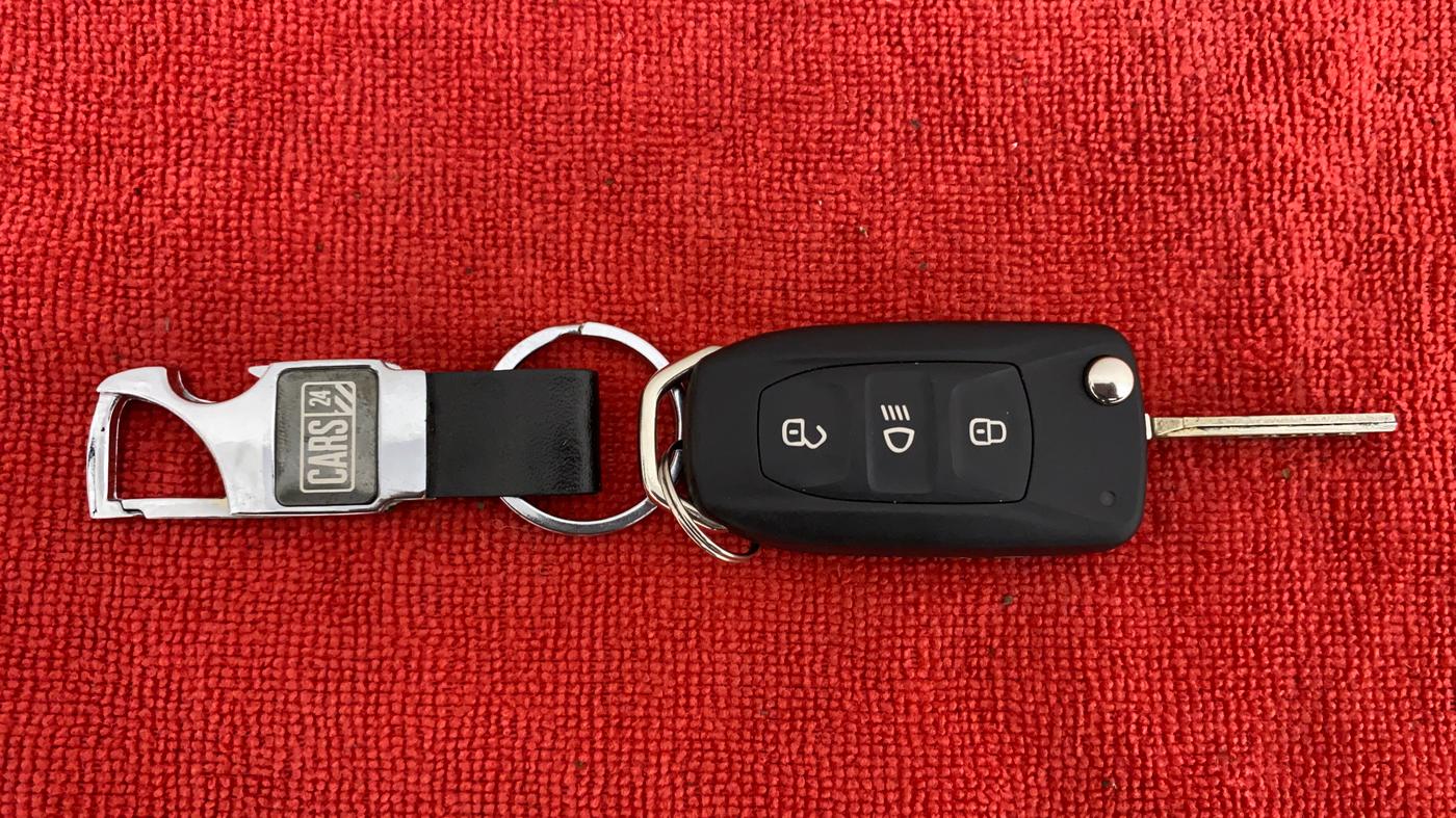 2021 Tata Tiago XZ 1.2 REVOTRON, Petrol, Manual, 3,049 km, Key Close Up