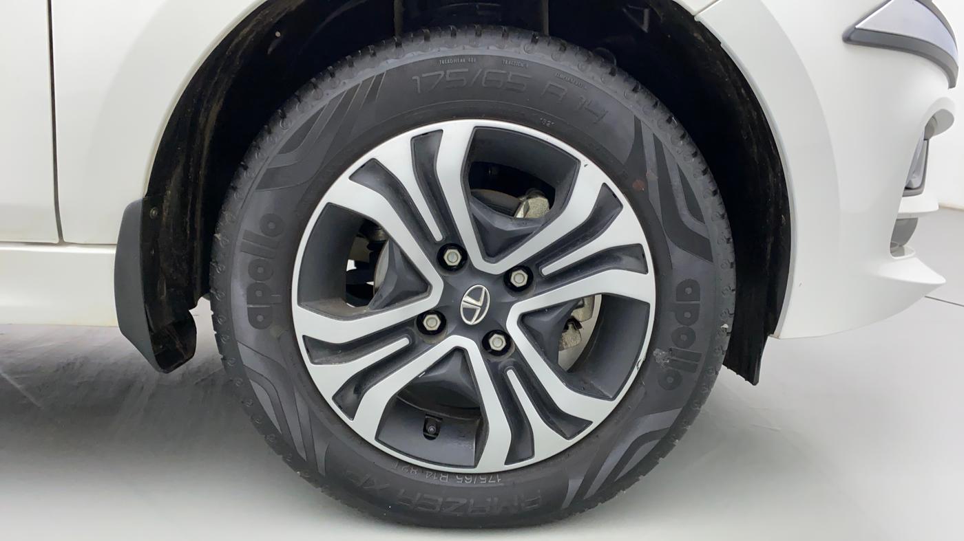 2021 Tata Tiago XZ 1.2 REVOTRON, Petrol, Manual, 3,049 km, Right Front Wheel