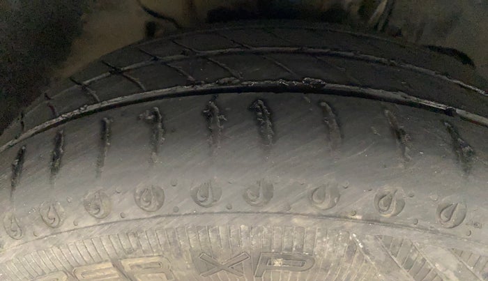 2022 Tata TIGOR XE PETROL, Petrol, Manual, 37,972 km, Right Front Tyre Tread