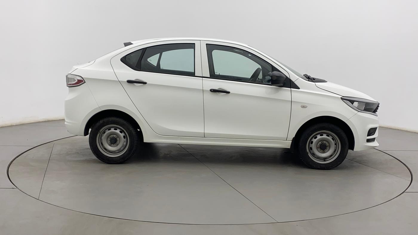 2022 Tata TIGOR XE PETROL, Petrol, Manual, 37,972 km, Right Side View