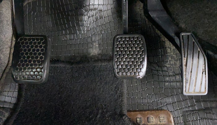 2019 Maruti Alto 800 LXI CNG, CNG, Manual, 30,585 km, Pedals